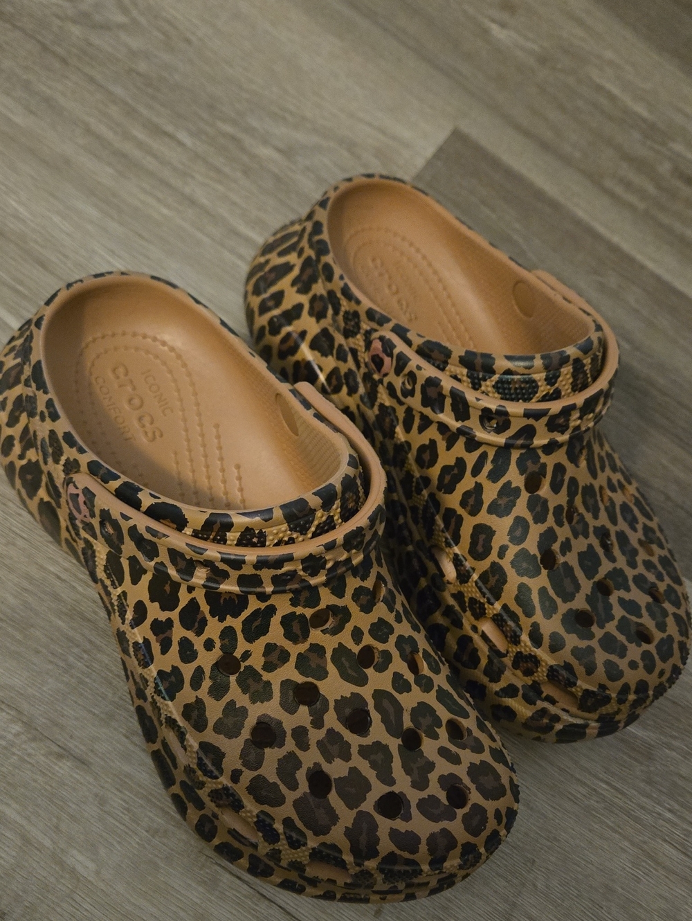 CROCS Woman Leopard Print Clog - Brown/Black